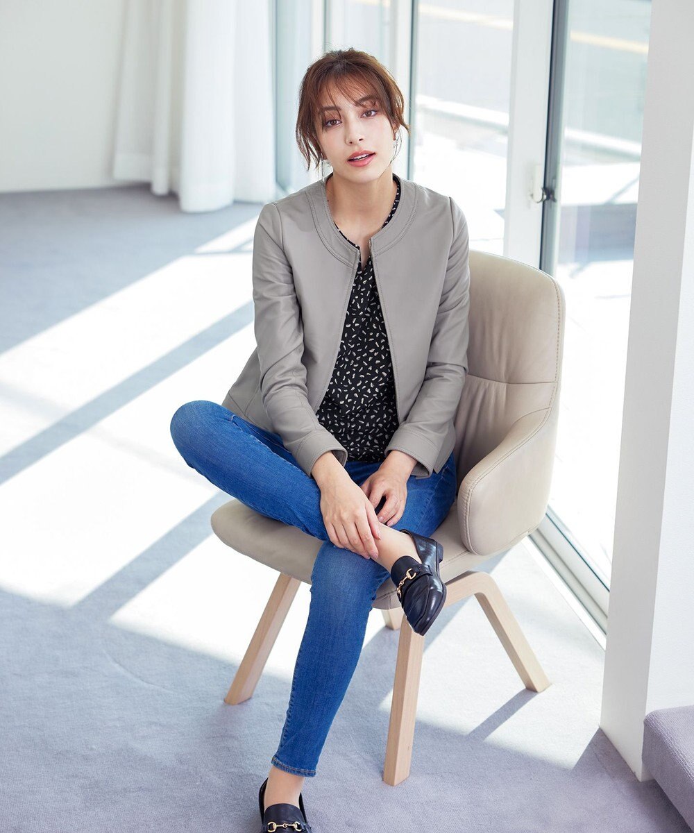 Tiaclasse 【洗える】柄プリントブラウス 