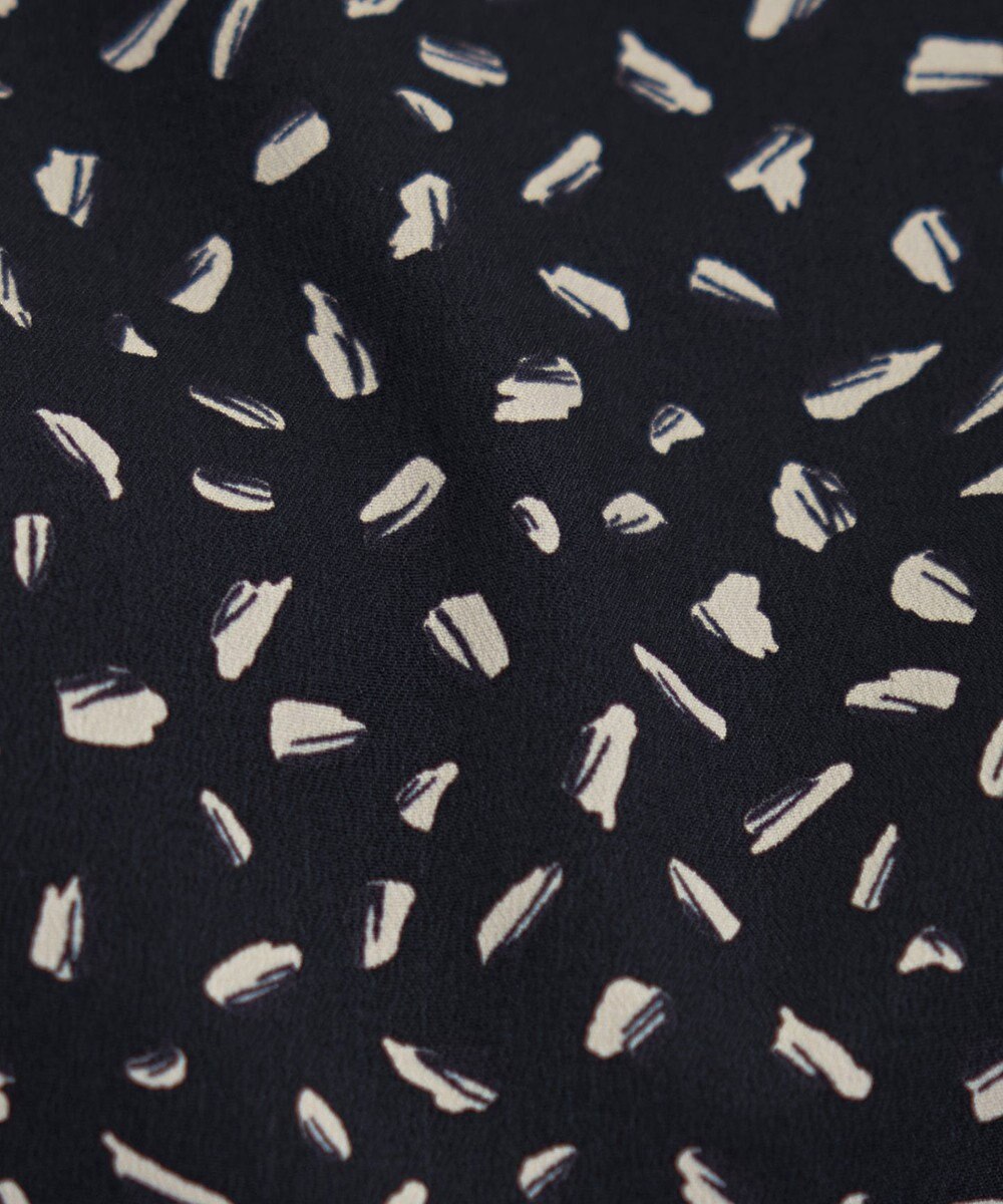 Tiaclasse 【洗える】柄プリントブラウス 