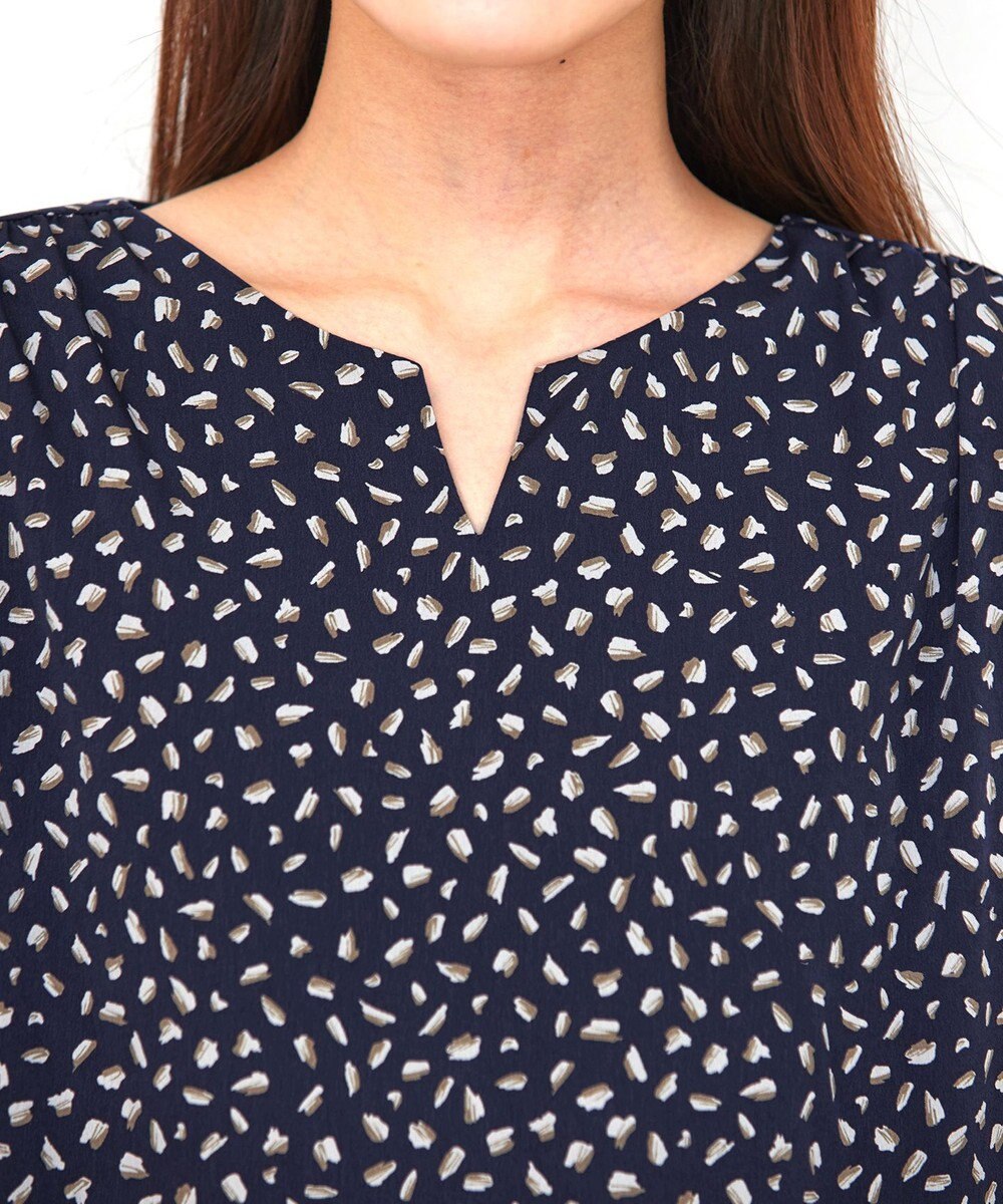 Tiaclasse 【洗える】柄プリントブラウス 