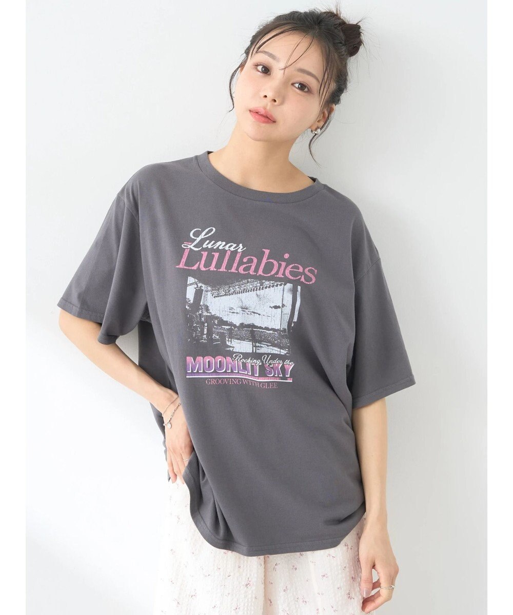 earth music&ecology ツアープリントＴシャツ Charcoal Gray