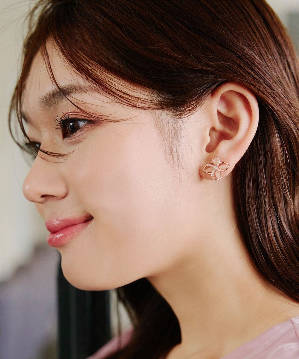 Tiaclasse 【金属アレルギー対応】ハイドランジアクリアピアス 