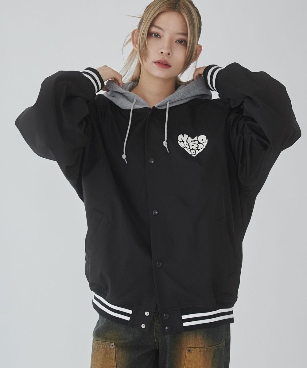 WEGO 【ユニセックス着用ITEM】グラフィックフードスタジャン 