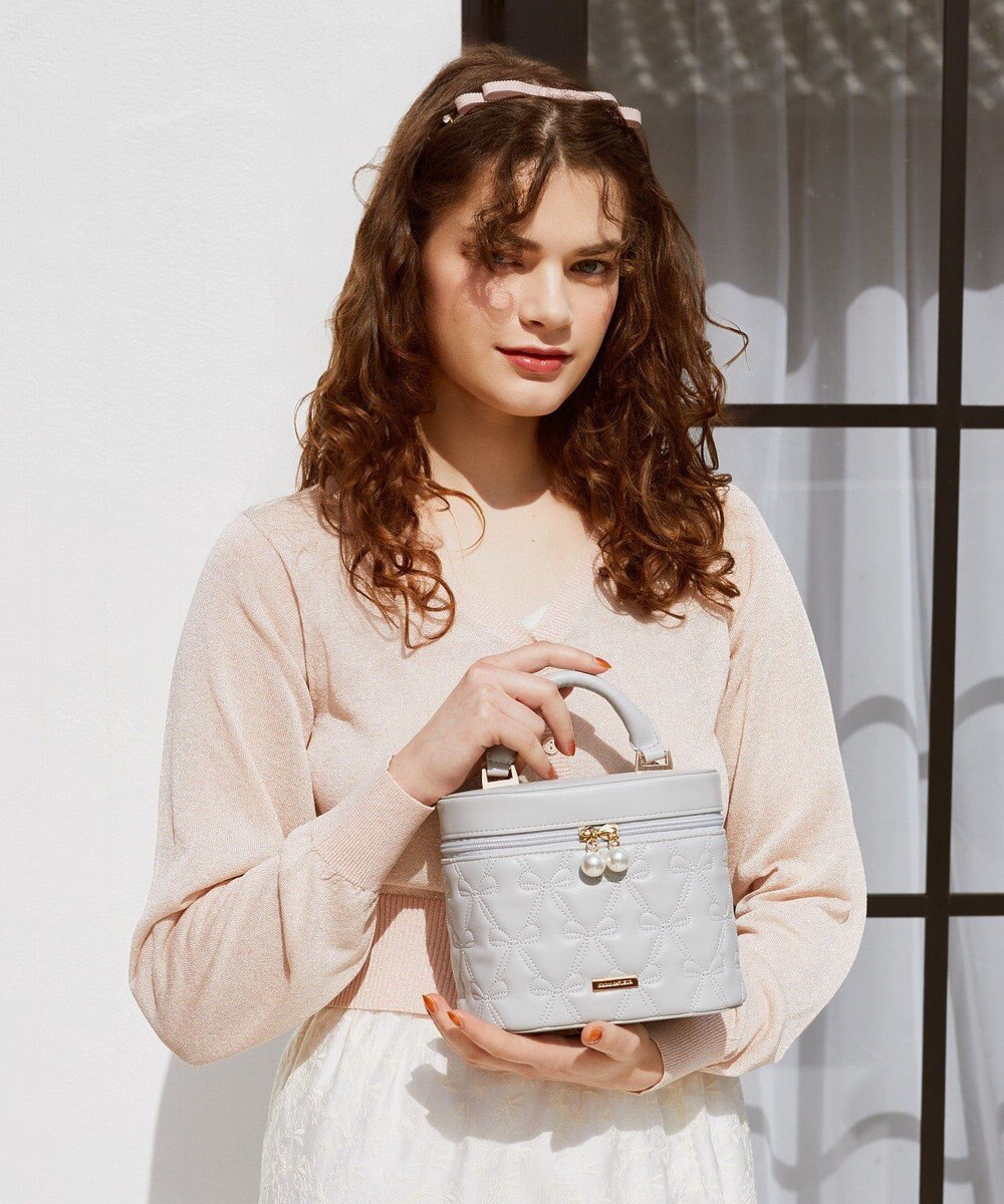 Maison de FLEUR EC限定リボンキルティングキューブバッグ 