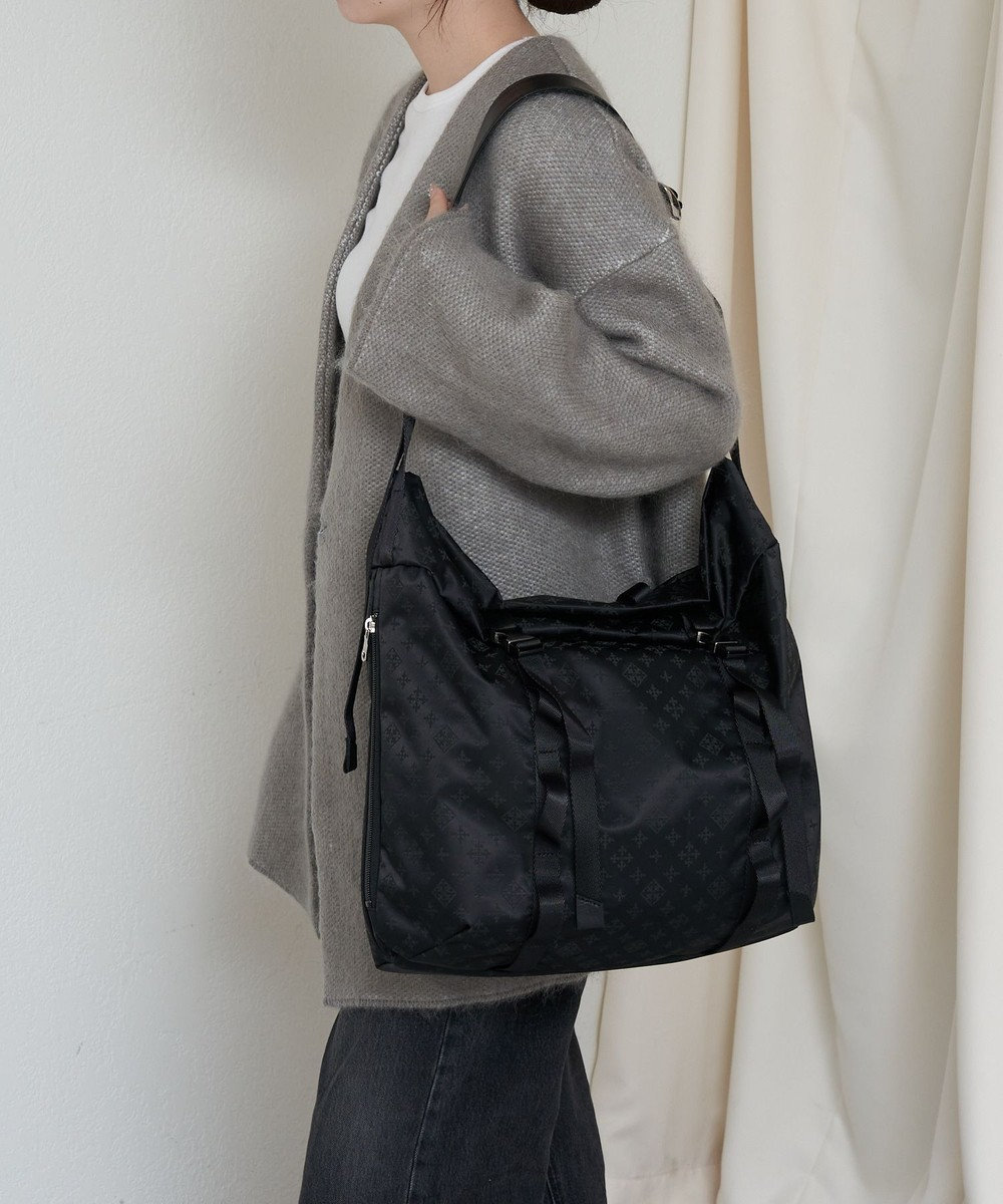 russet ナイロンジャガードメタルバックルショルダーバッグ L(CE-1656) 