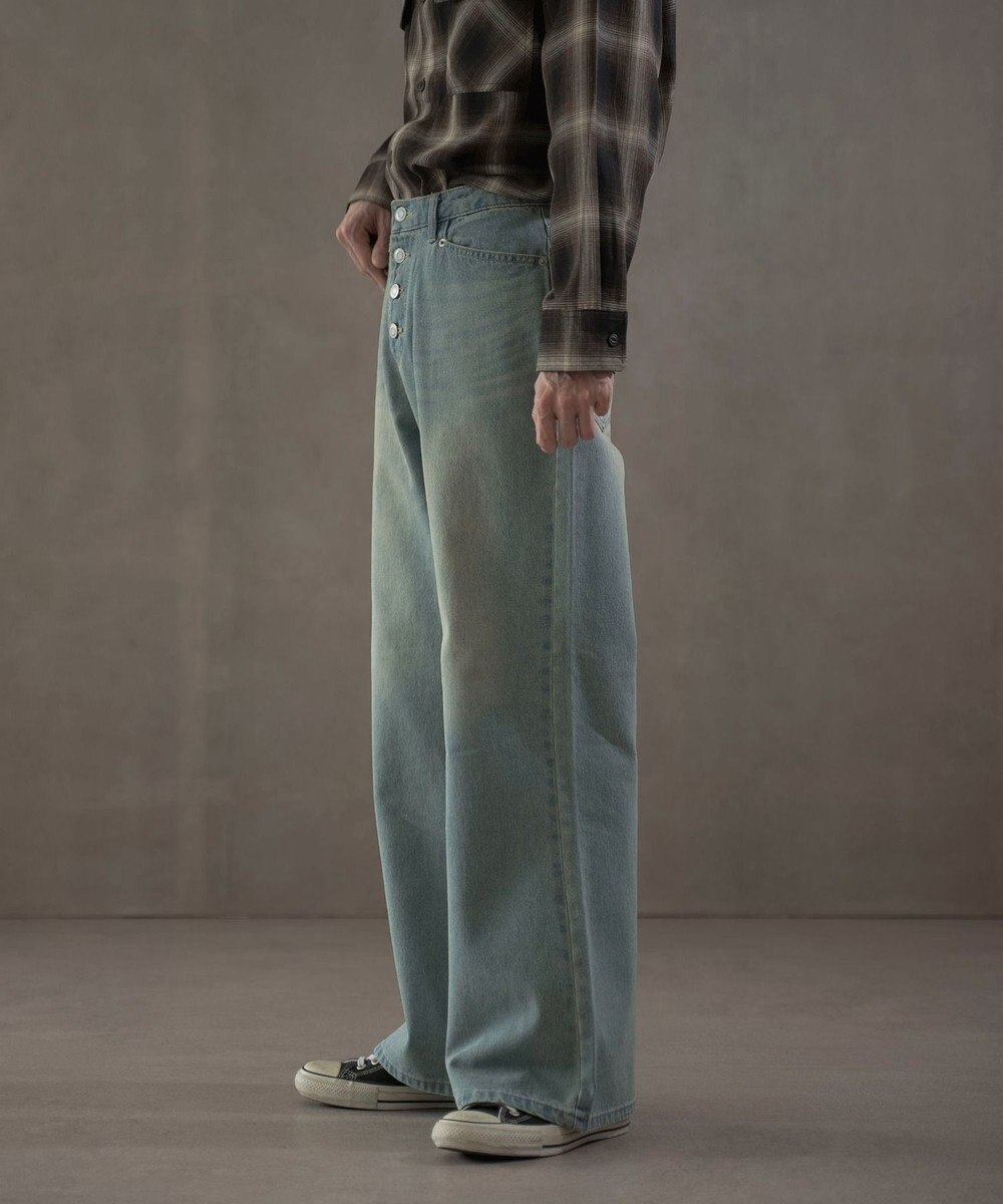 WEGO ボタンフライローライズフレアデニム 