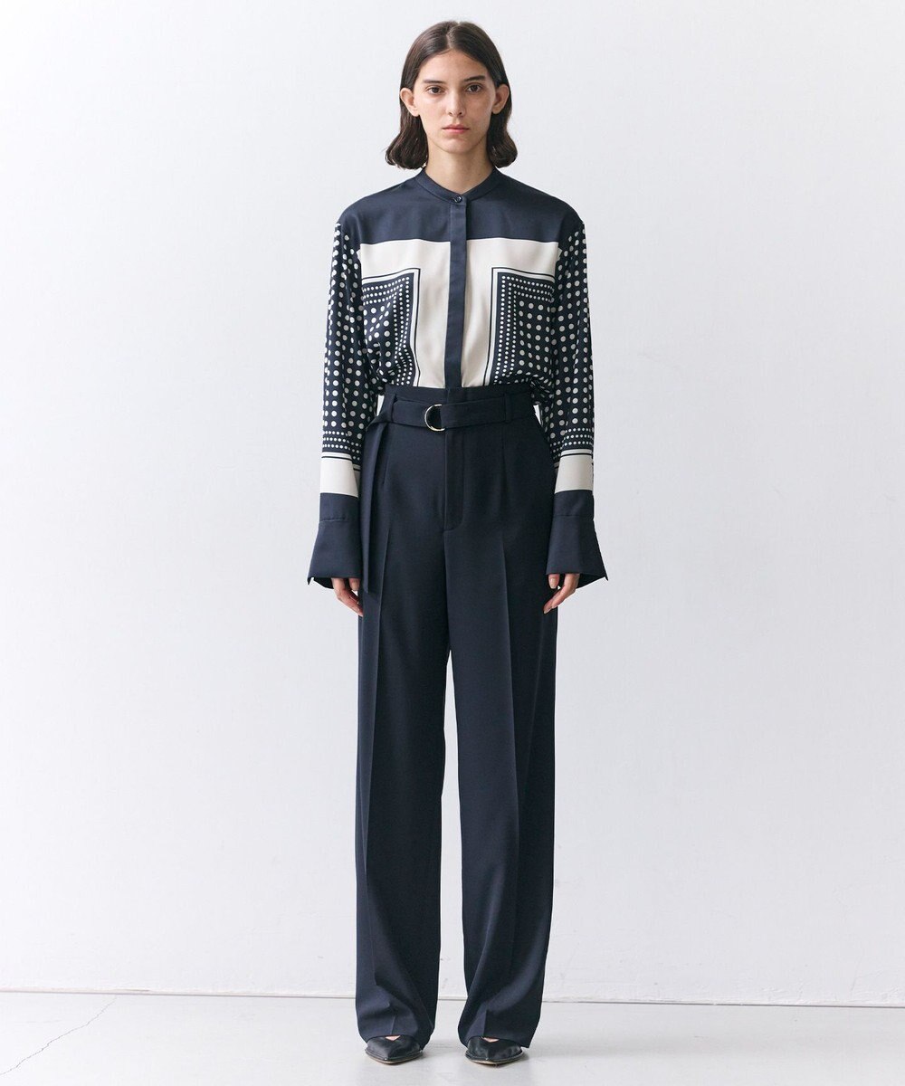 BEIGE， GADE / モノトーンドット柄バンドカラーブラウス 