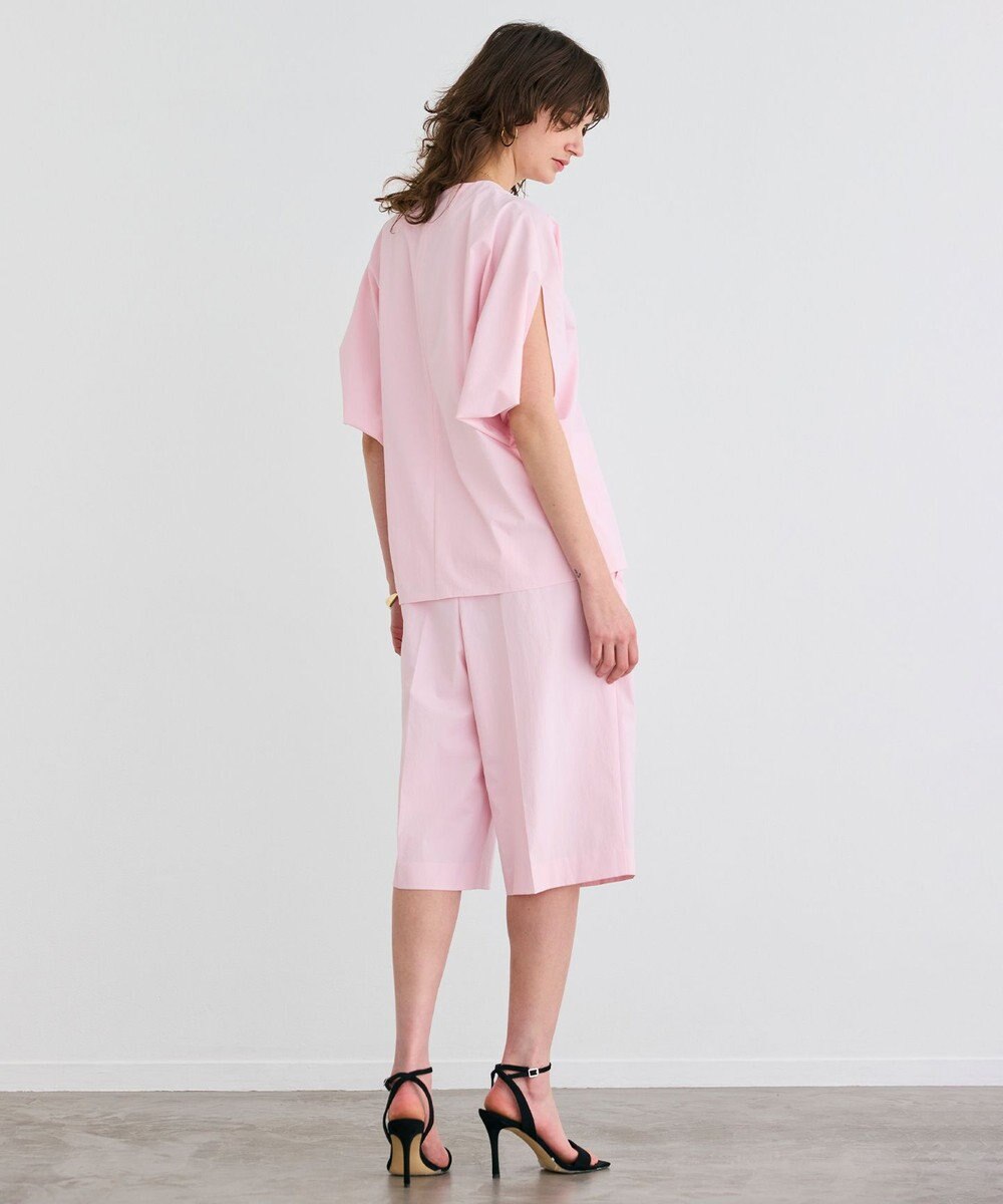 BEIGE， 【接触冷感/UVカット/洗える・BAILA 8.9月合併号掲載】YANN / Vスリットプルオーバーブラウス 