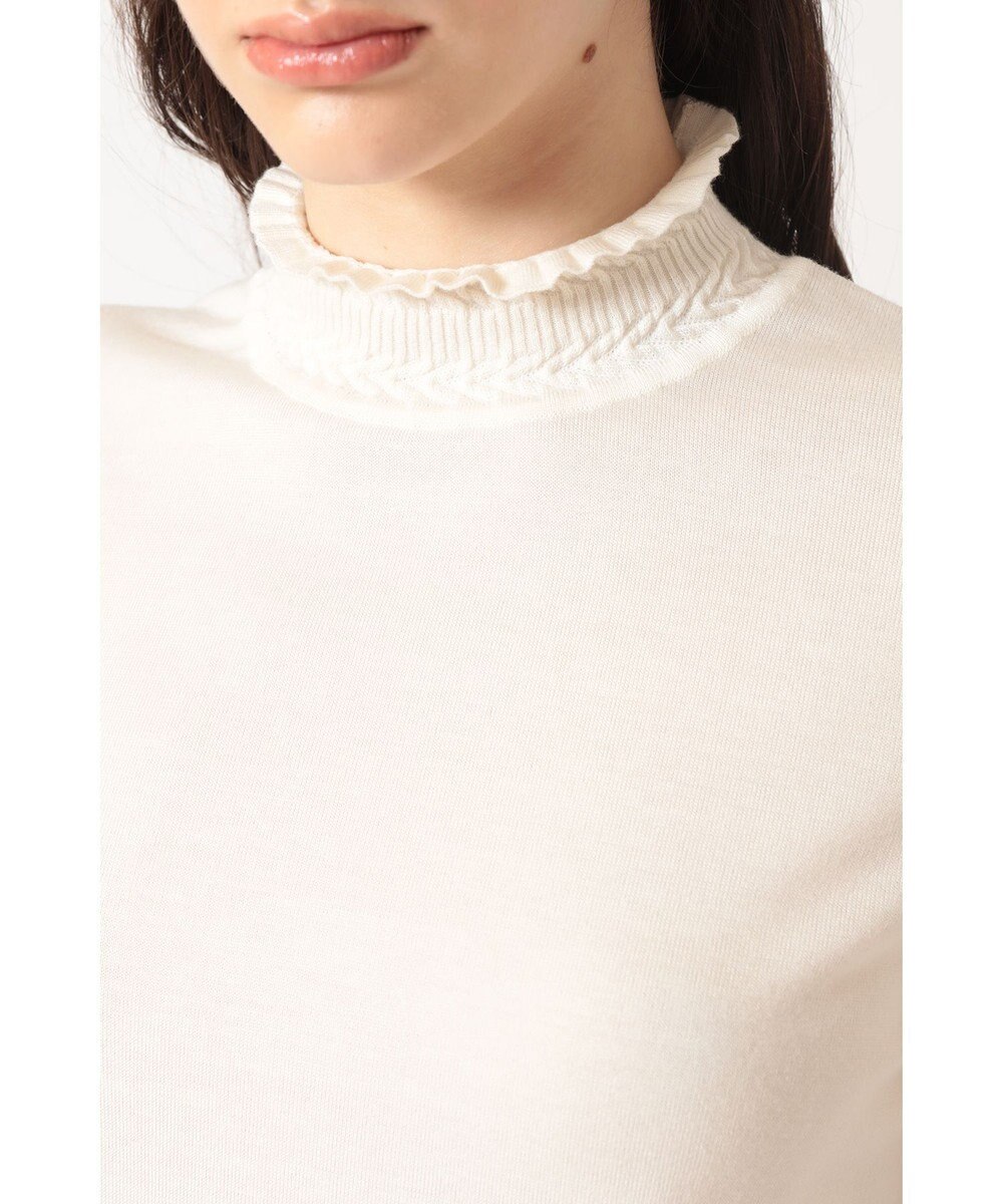 DAKS キュプラ混ハイネックプルオーバー ミニフリル 