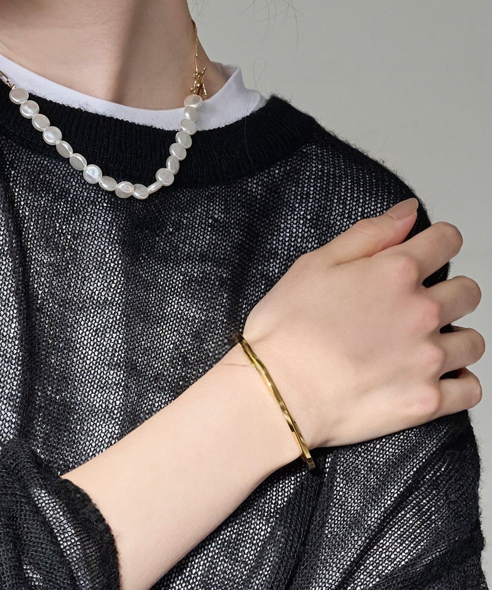 Phoebe 【金属アレルギー対応】ライトツイストメタルバングル/サージカルステンレス 