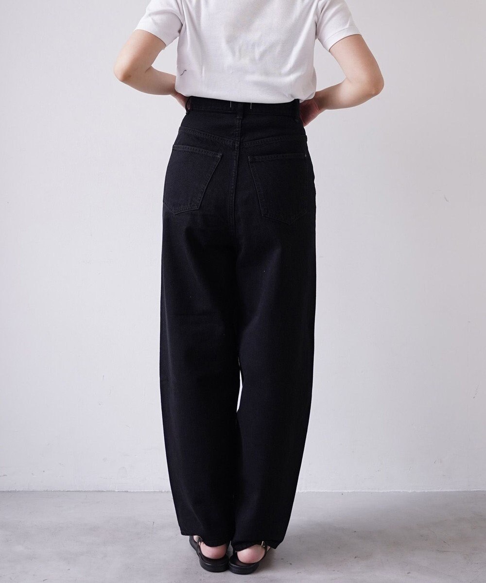 woadblue 石岡真実さん着用 サルエルブレットデニムパンツ ブラック 