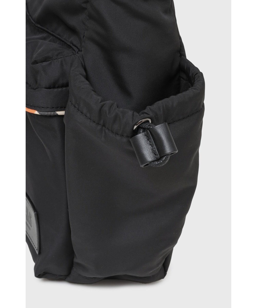 DAKS ナイロン×牛革 ハウスチェックディテール フラップショルダーバッグ 