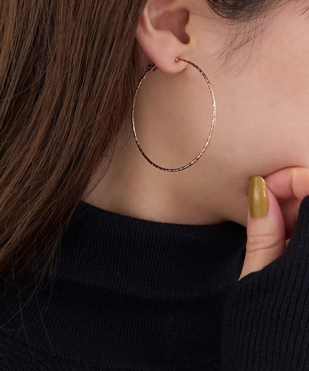 Phoebe ツイストラインフープイヤリング　ローズゴールド 