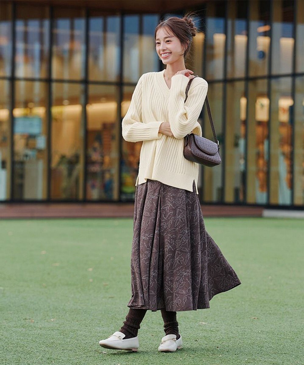 Tiaclasse L 【洗える】Vネックリブ編みニット 