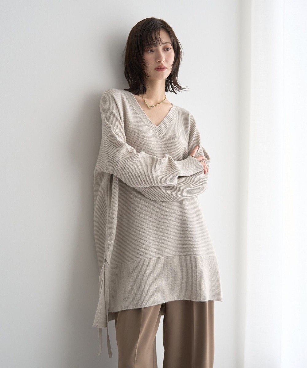 YECCA VECCA Vネックドロストデザインニット 