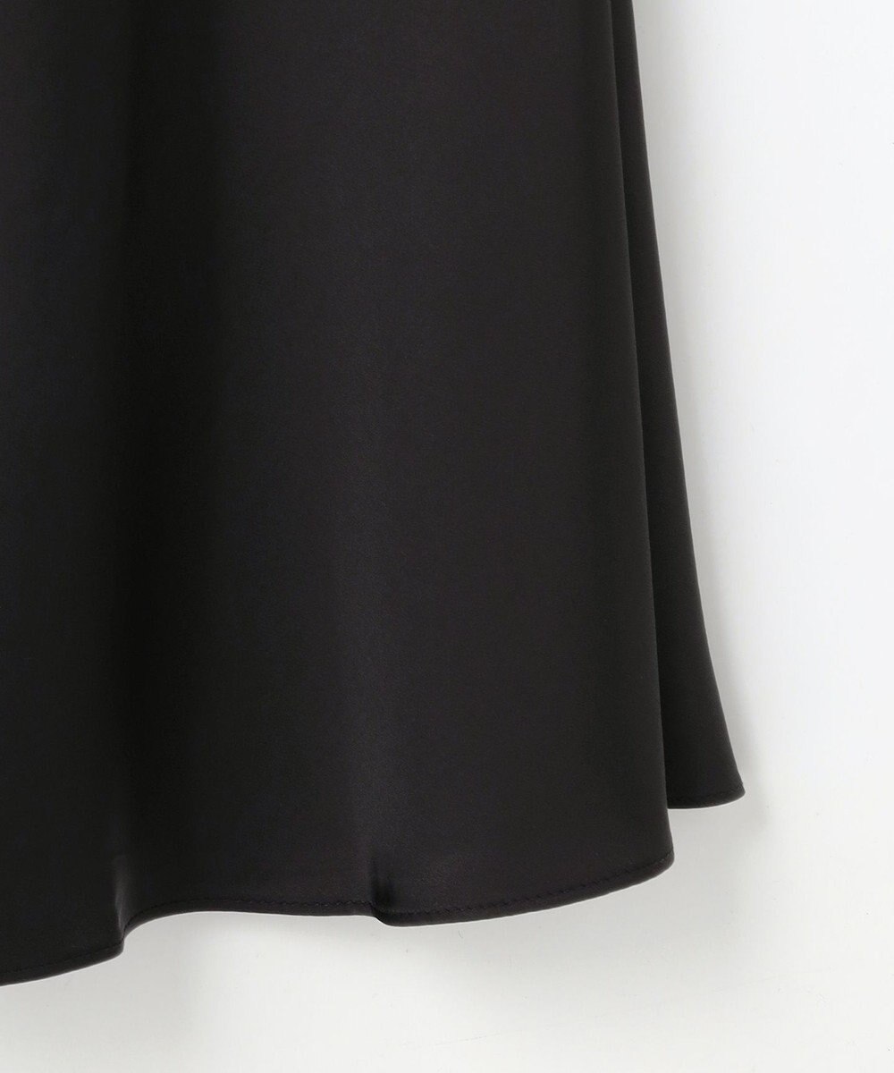 組曲 【WEB限定】サテンナロー スカート 