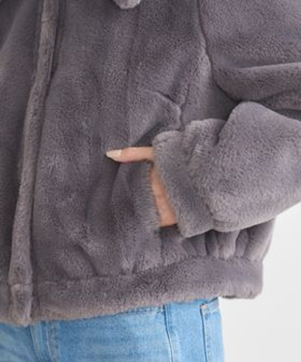 earth music&ecology ファーショートコート 