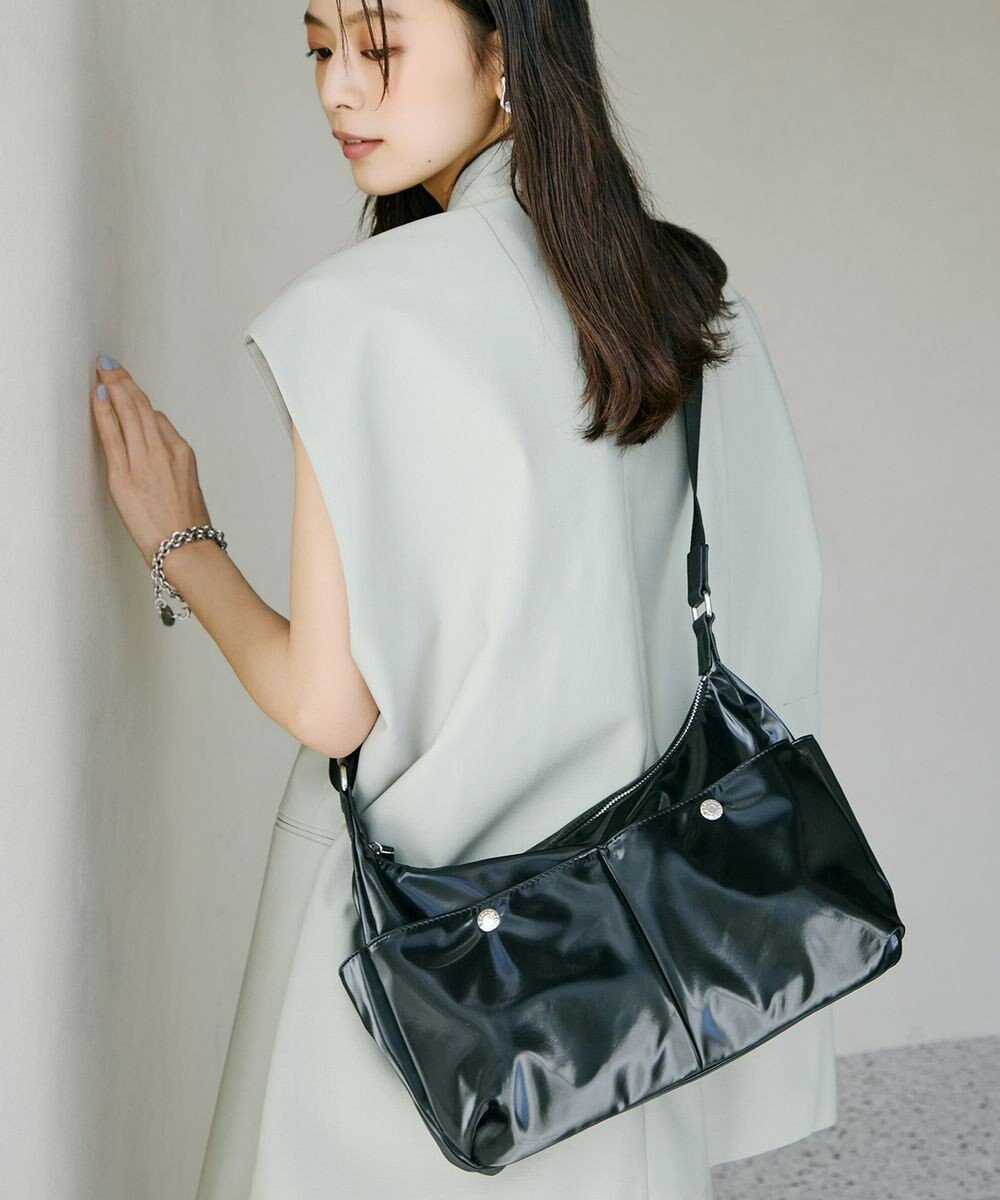 TOPKAPI 【Breath TOPKAPI】【軽量430g】Train 防水ポリエステル ワイド ショルダーバッグ 