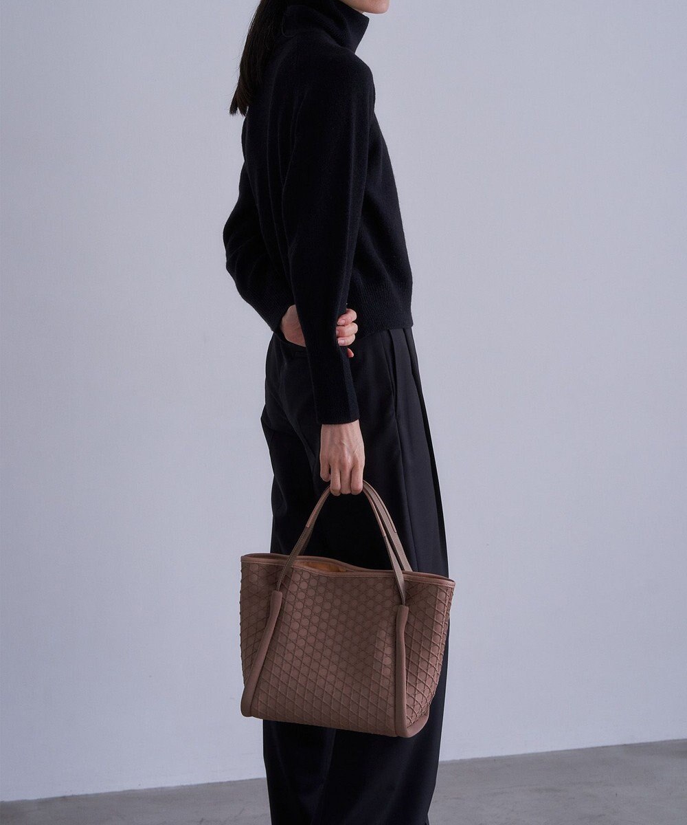 MIYABIYA LAQUOH【撥水加工】篭目柄エンボスボンディングトートS 
