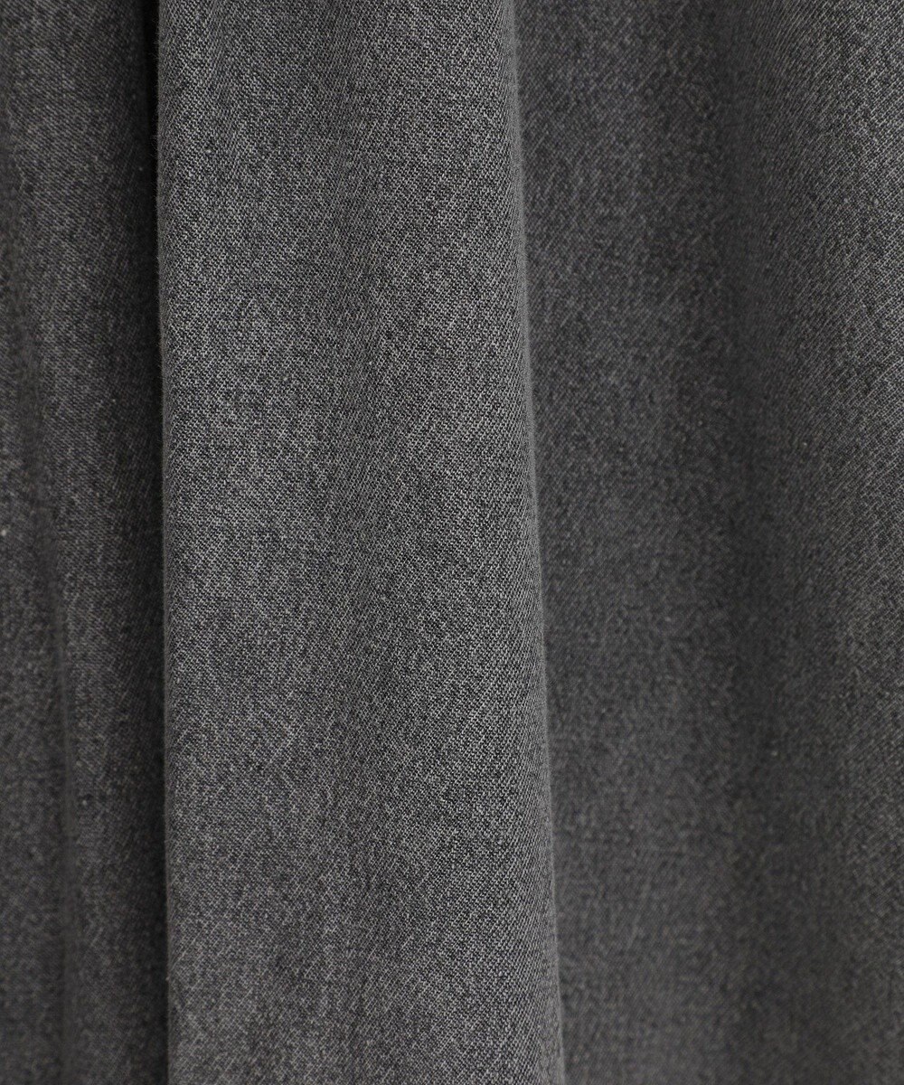 Green Parks ■ESCAR デニムラッフルカラーワンピース 