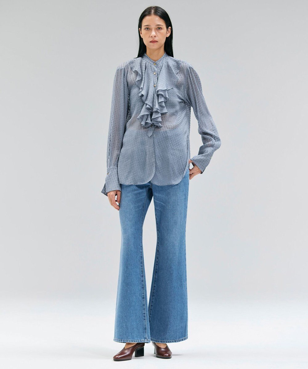 BEIGE， CALLERRY / シルク混ドットラッフルブラウス 