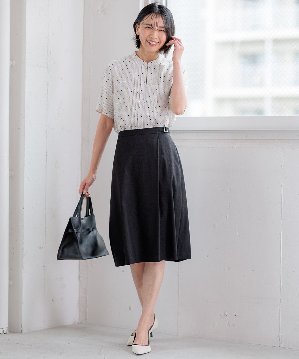 23区 【洗える】バックサテンアムンゼン レユールダイヤプリント ブラウス 