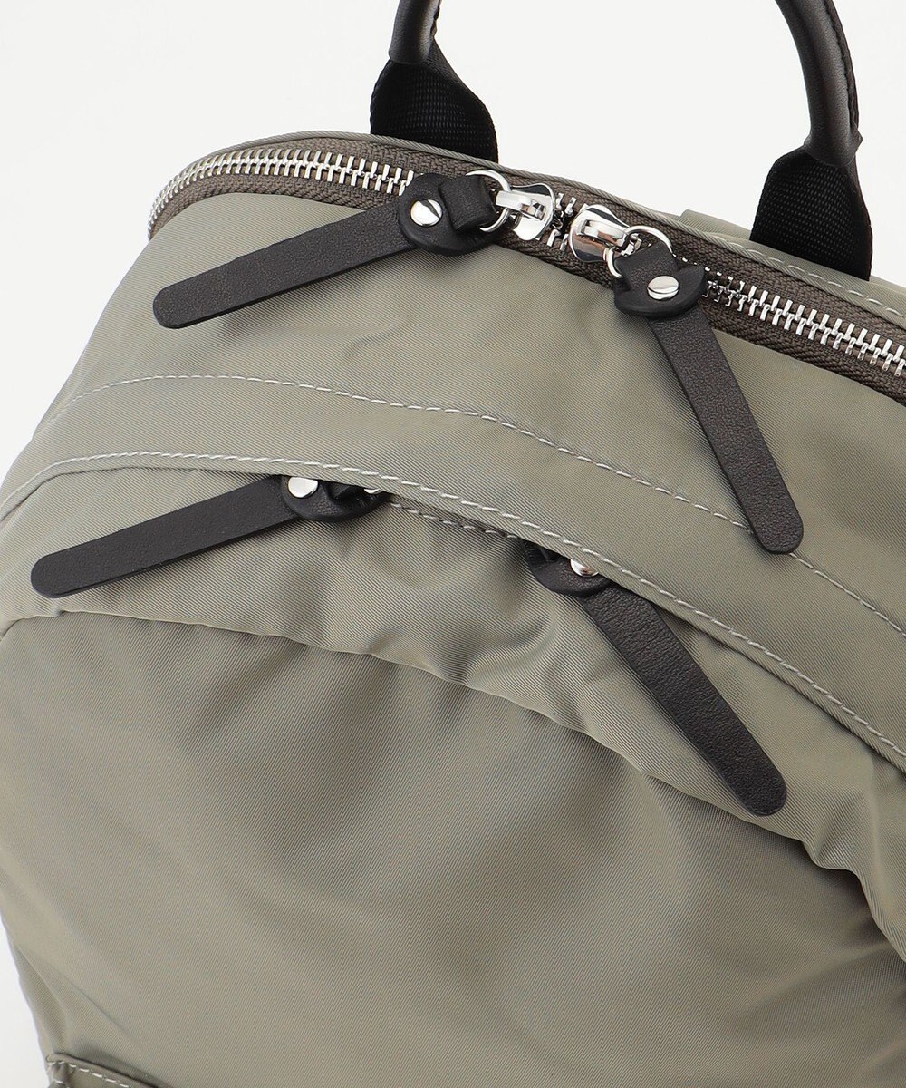 Y'SACCS フロントポケットベーシックリュック 