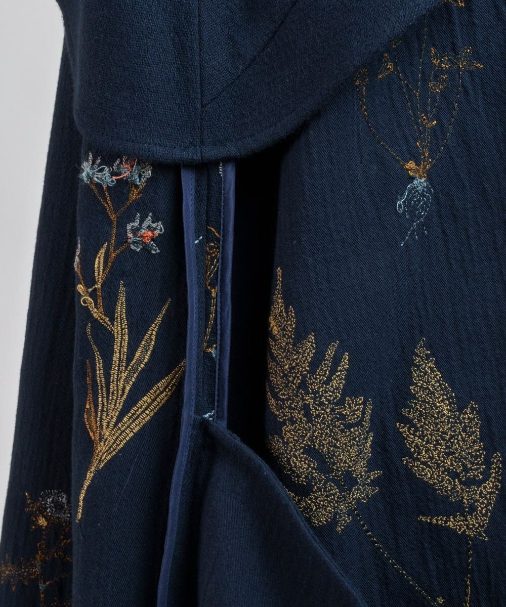 muuc ボタニカル刺繍のワンピースドレス 