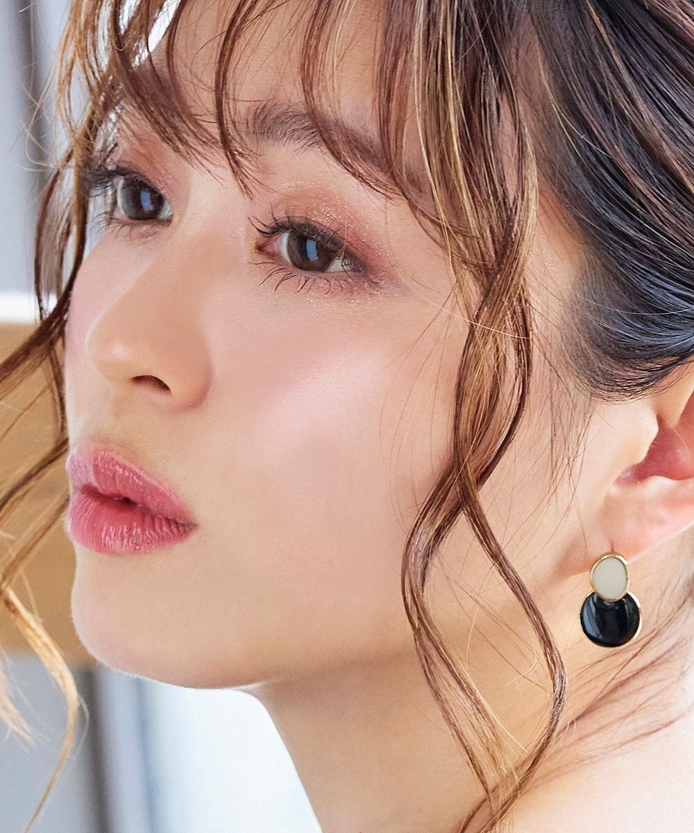 Tiaclasse 2トーンピアス 