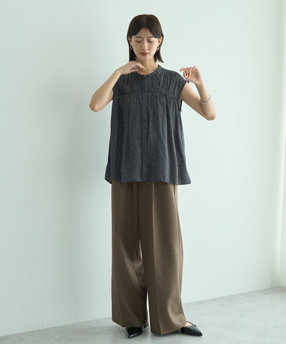 YECCA VECCA ドット柄ギャザーブラウス 