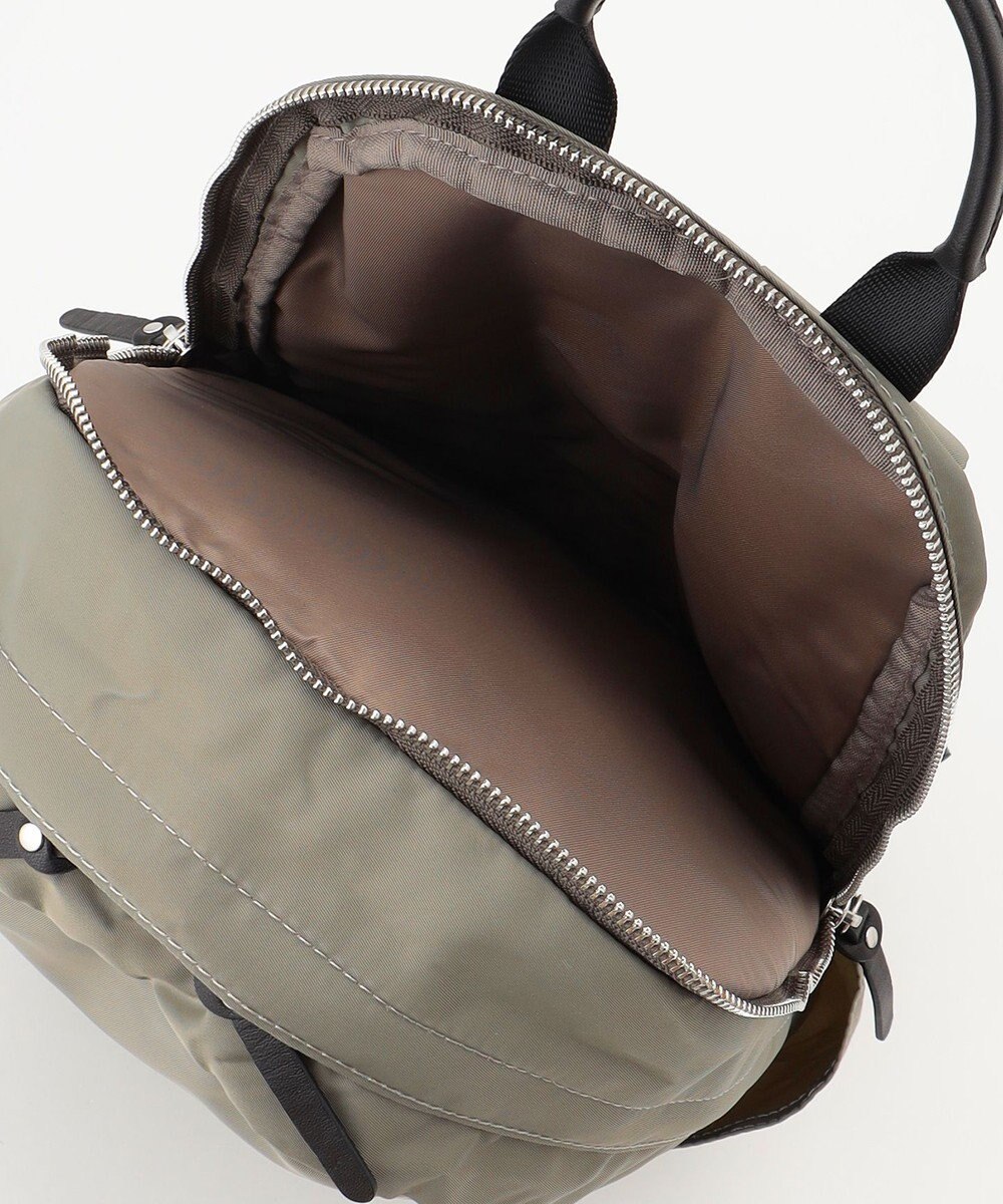 Y'SACCS フロントポケットベーシックリュック 