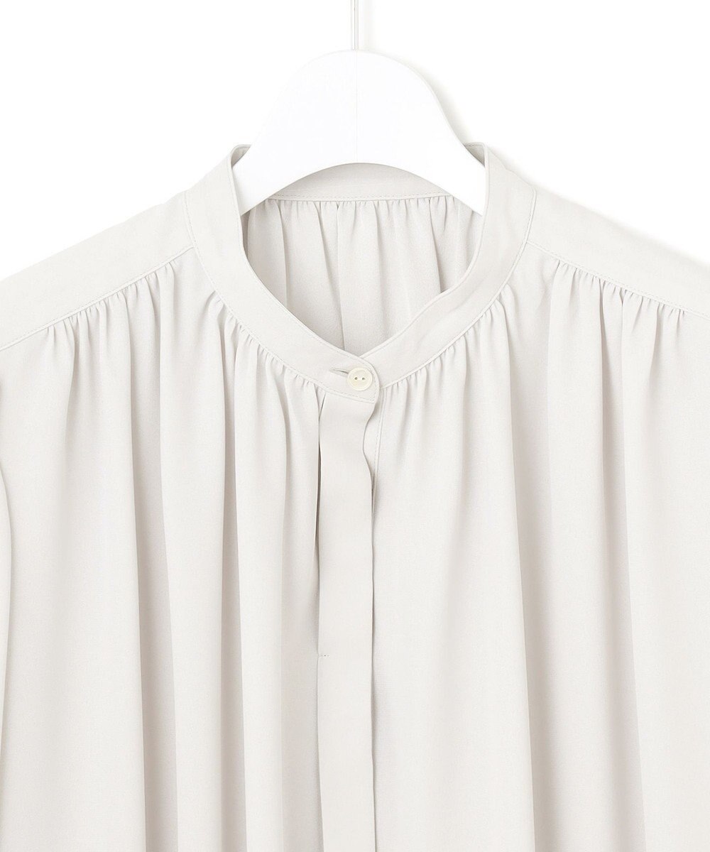23区 L ライトバックサテンアムンゼン ギャザーブラウス 