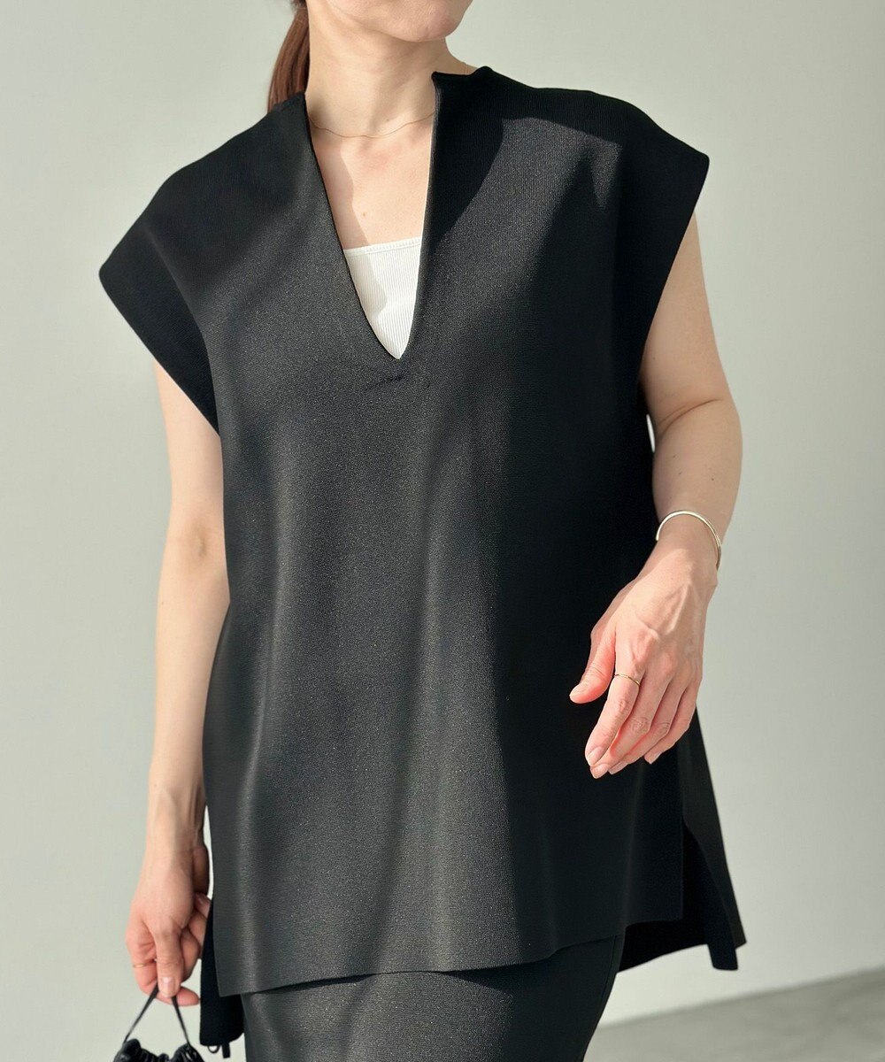 UNFILO フォルムニットジレ 