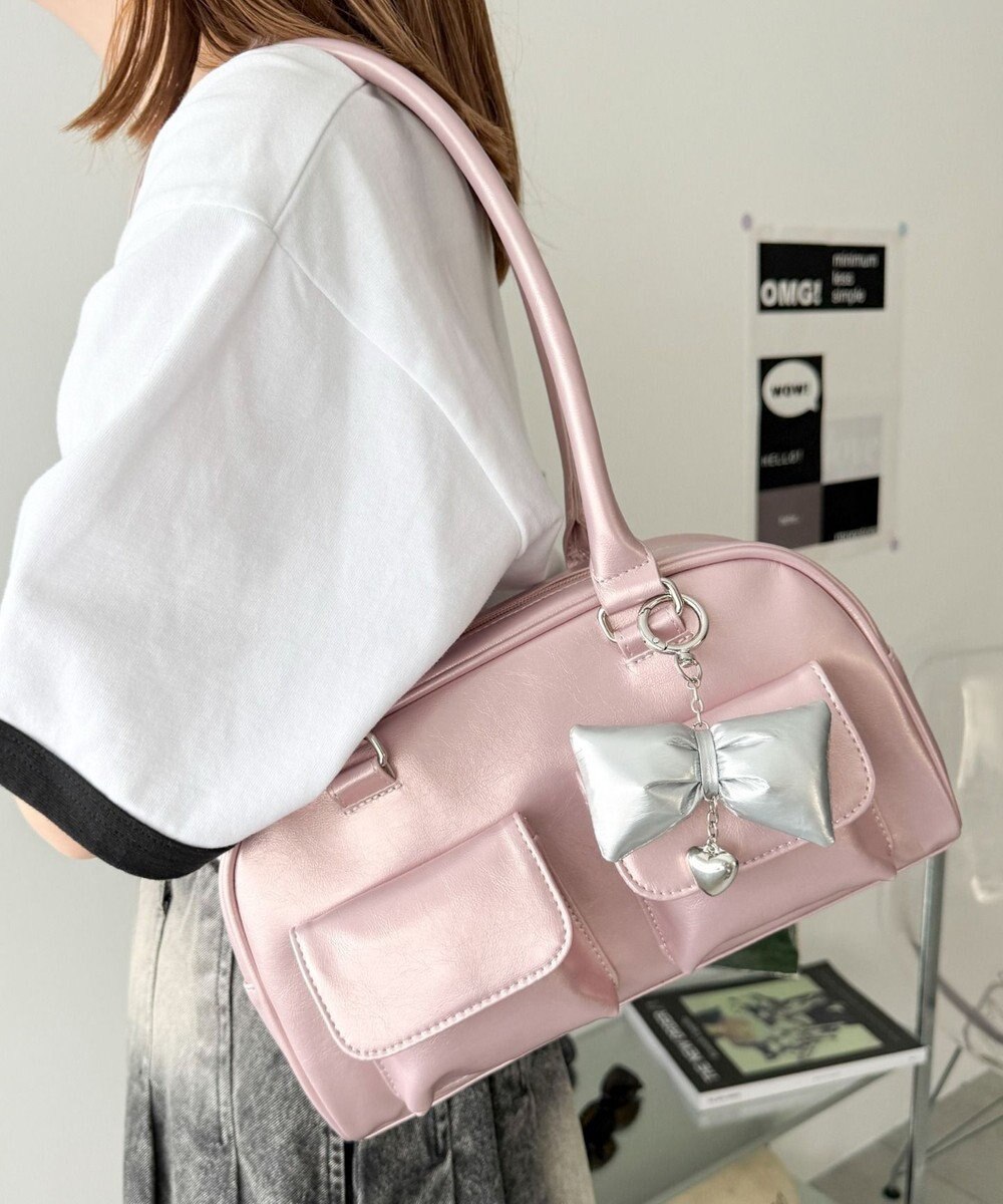 WEGO チャーム付きボストンバッグ 