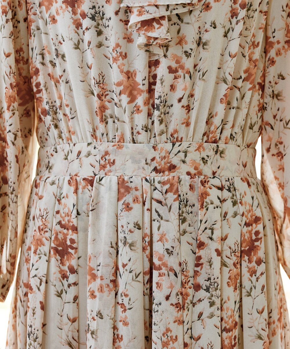 Tiaclasse L 【新色追加・洗える】花柄フリルドレープワンピース 