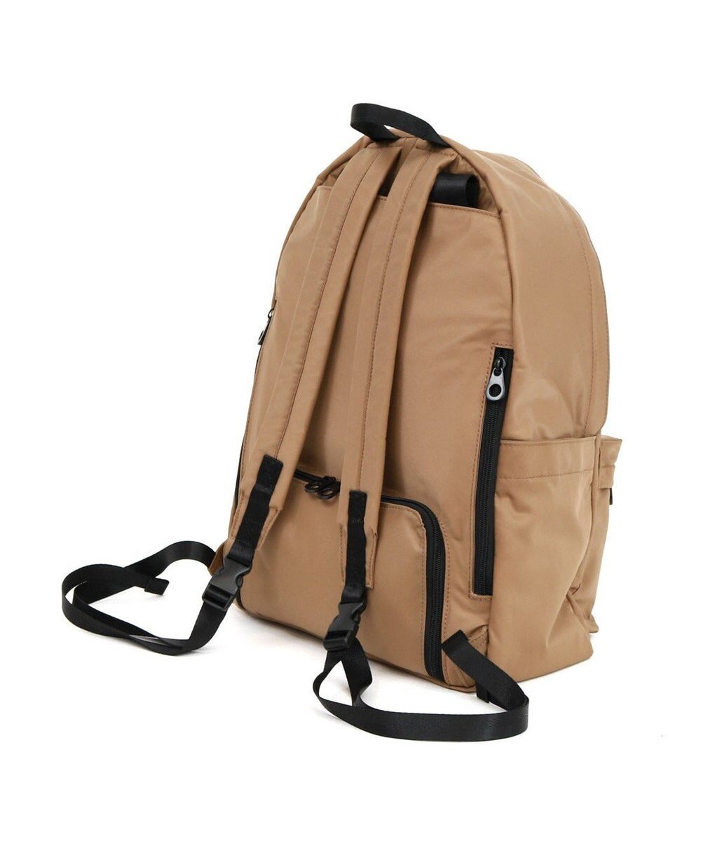 UNBILLION カシュカシュ cachecache / 【WEB限定】ユニセックスで使えるシンプル好きさんのための11ポケットリュック 