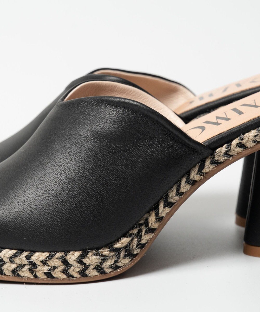 gaimo 【GAIMO/ガイモ】Vカットスクエアヒールサンダル 