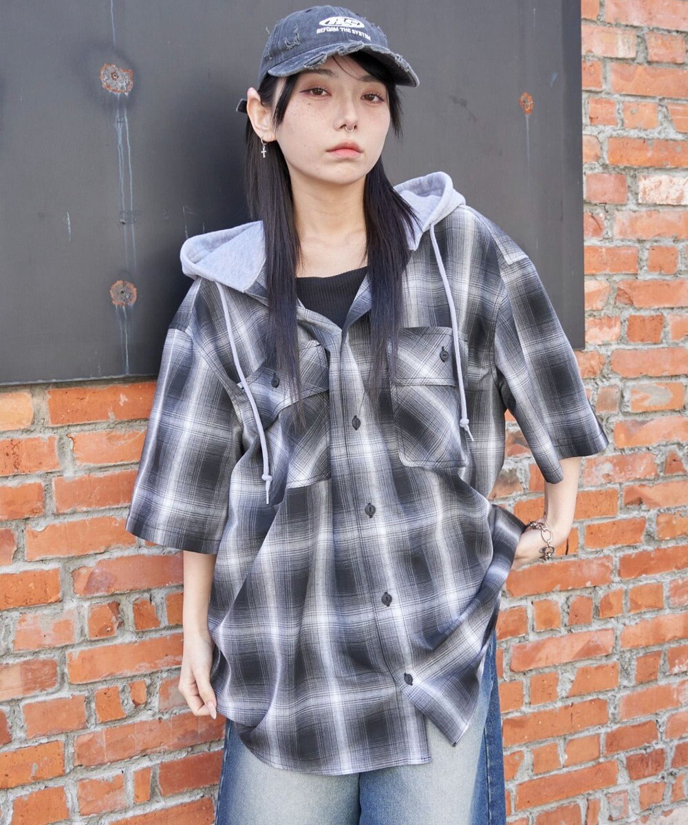 WEGO 【ユニセックス着用ITEM/MLサイズ展開】オンブレチェックフードシャツ（SS） 