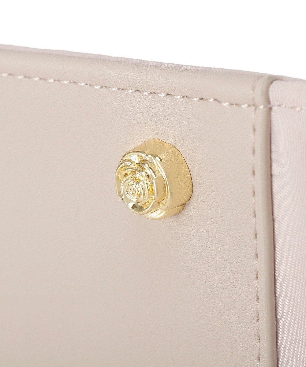 Maison de FLEUR 撥水加工マルチポケットキャリーオンバッグ 