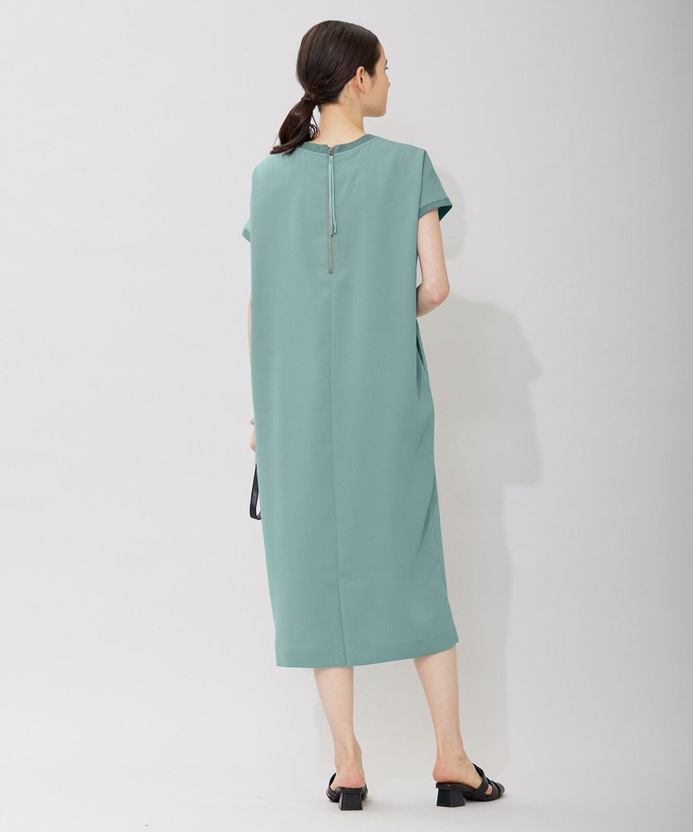 ICB 【接触冷感・UVケア・速乾・洗える】FluidBackSatin ワンピース 