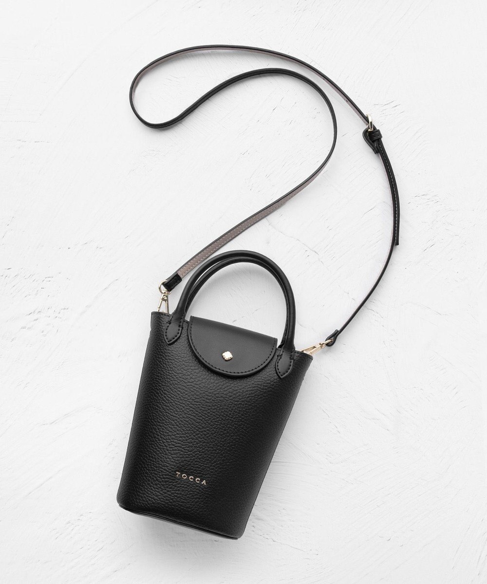 TOCCA 【八木アリサさん着用】PETAL SILHOUETTE LEATHER POCHETTE ポシェット 