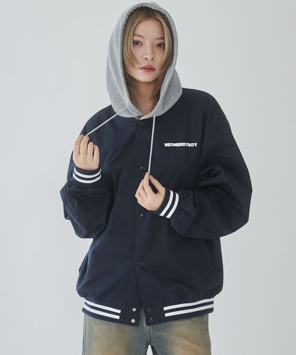 WEGO 【ユニセックス着用ITEM】グラフィックフードスタジャン 