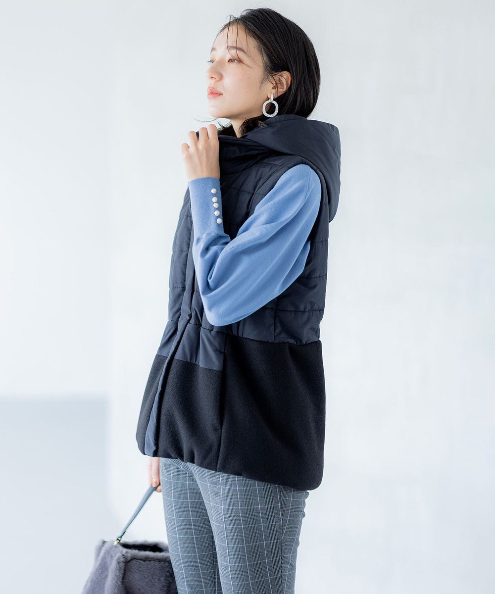 組曲 S 【中綿・軽羽織】フード付きパディングベスト 