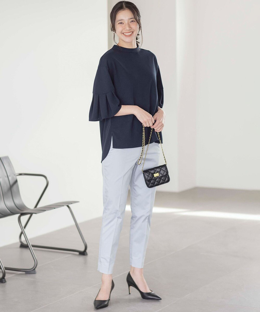 組曲 【WEB限定】サテンストレッチ クロップドパンツ 