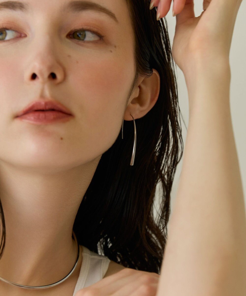 Phoebe 〈金属アレルギー対応〉エアリーフックピアス　シルバー　ステンレス 
