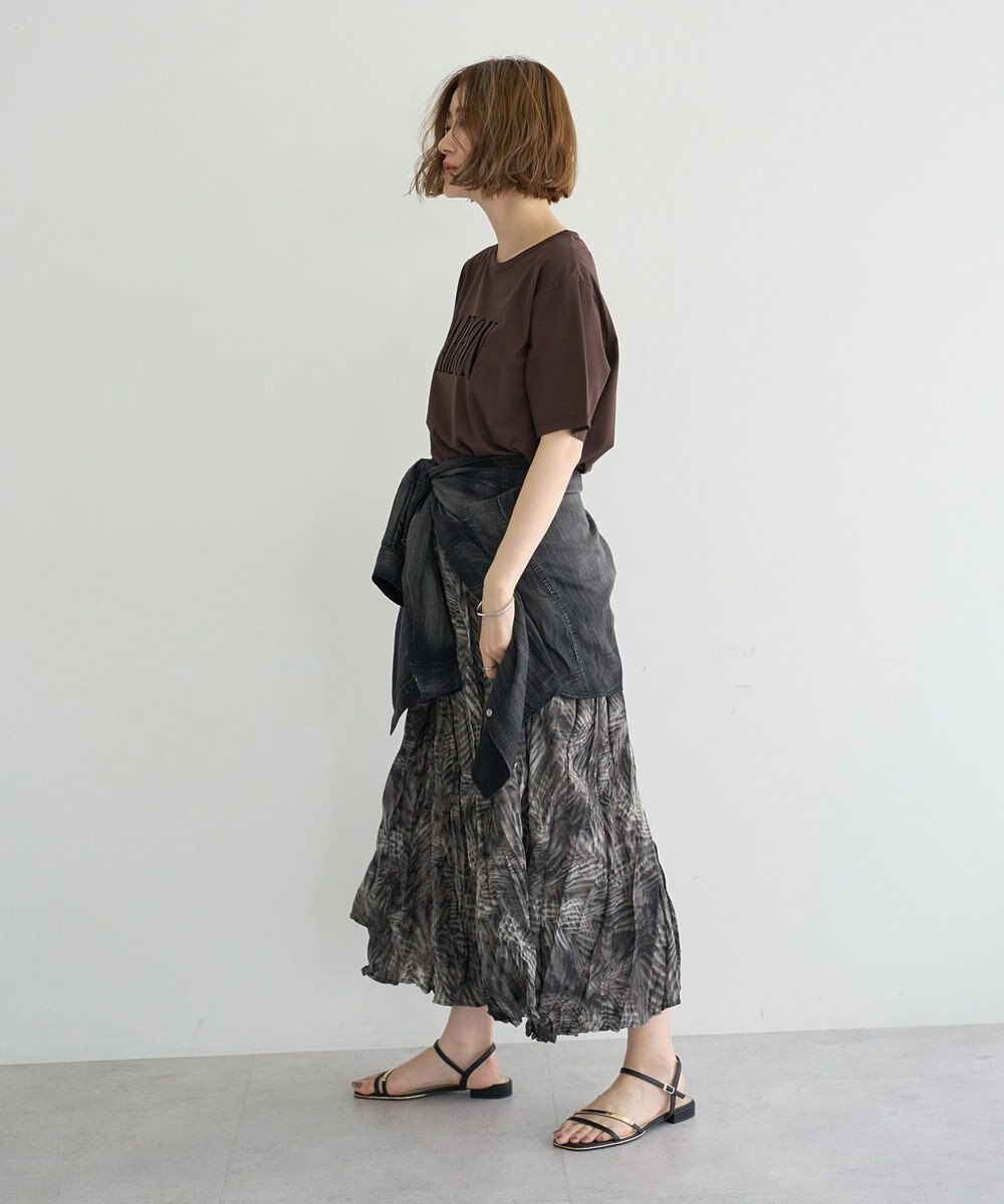 YECCA VECCA フロッキーロゴTee 