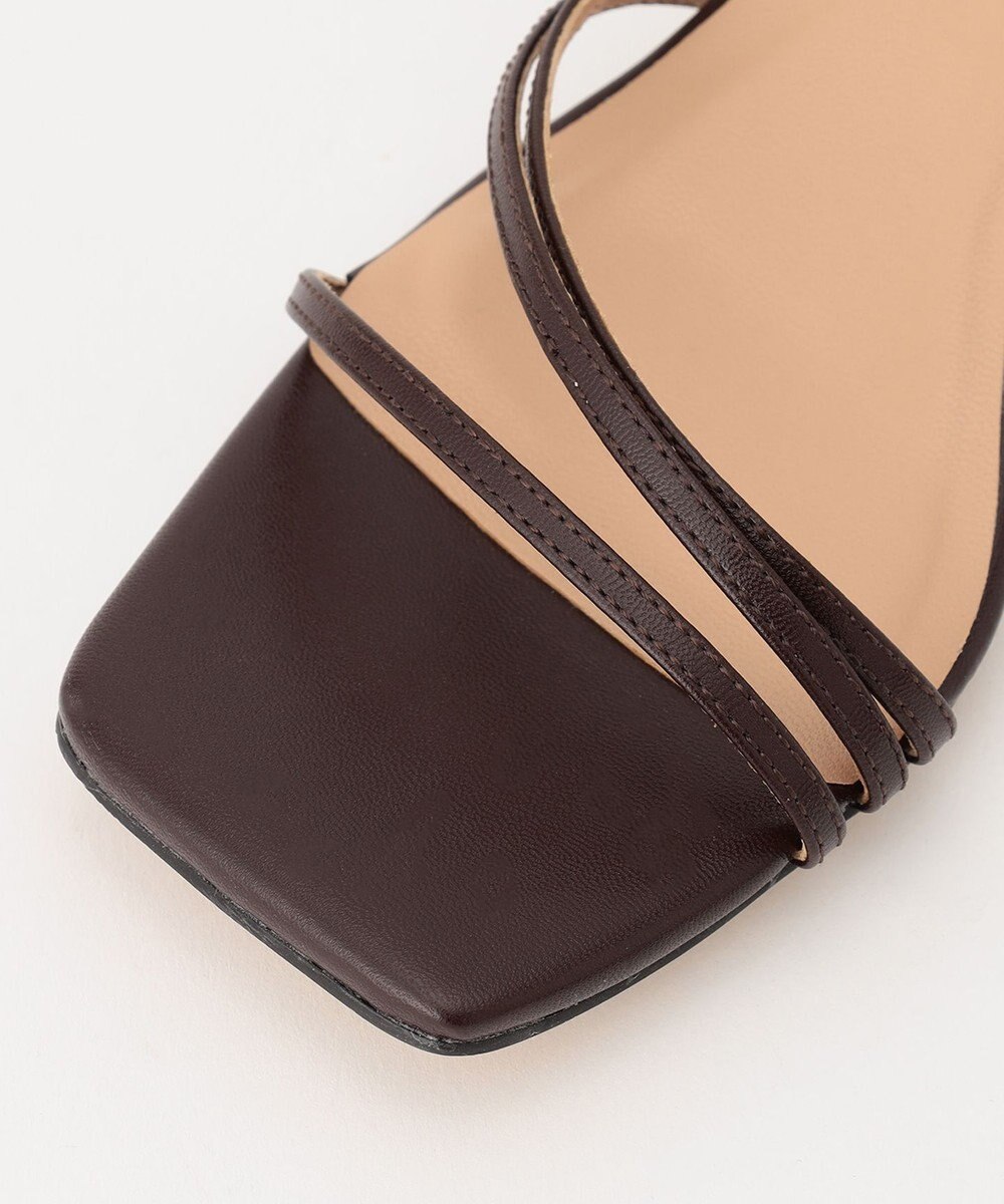 自由区 ナロー ストラップヒールサンダル 