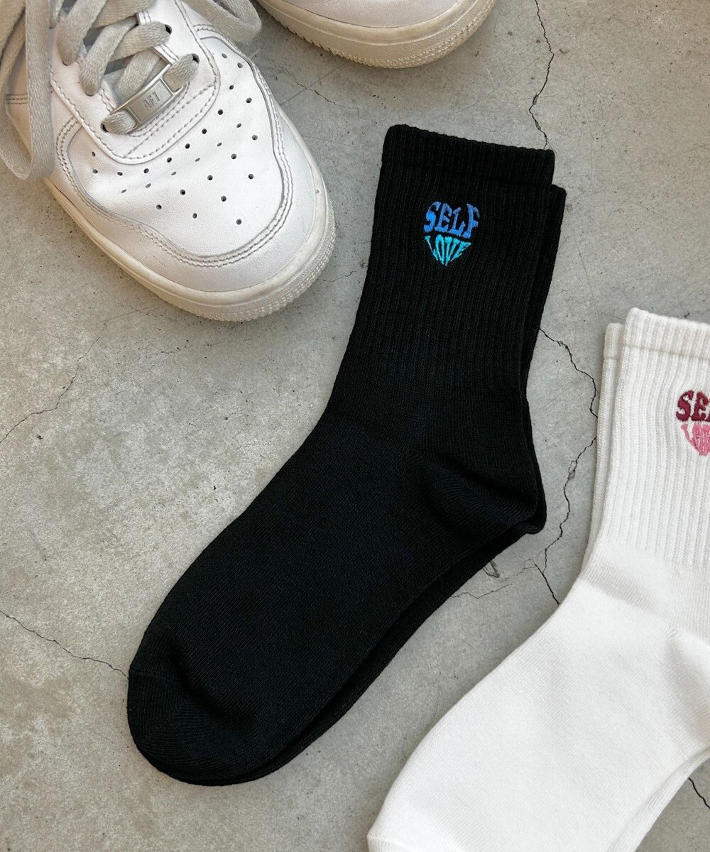 WEGO ハートロゴ刺繍ソックス 