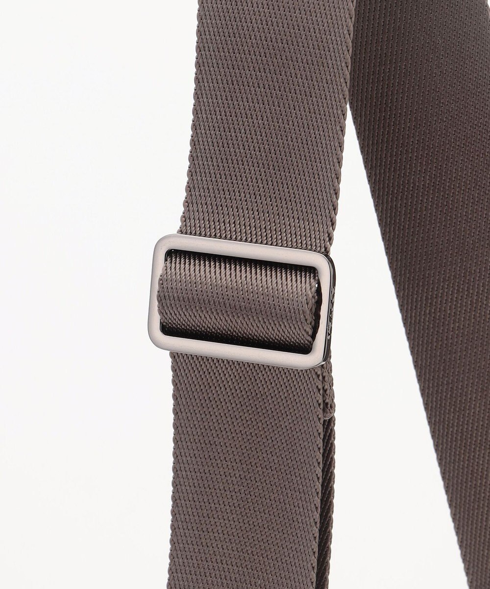 Y'SACCS 【大人のおしゃれ手帖10月号掲載】市川実和子×Y'SACCS　ナイロンすっきりミニマムトート 