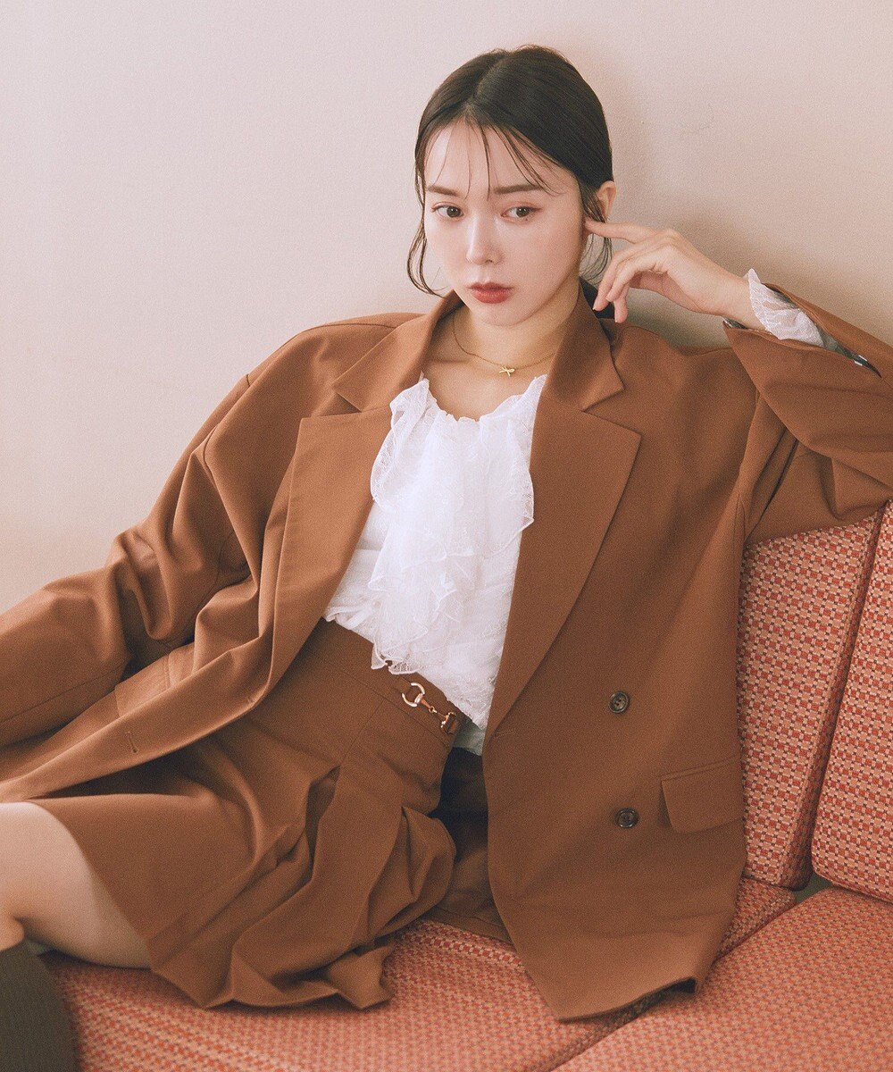 earth music&ecology ＳＥＴ２点ラッフルレースブラウス＋キャミソール 