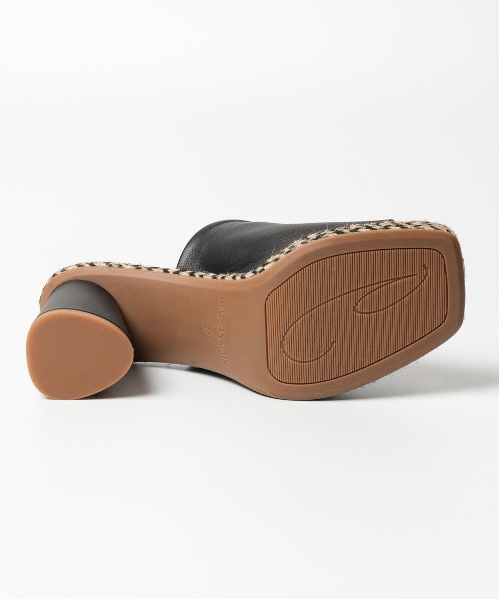 gaimo 【GAIMO/ガイモ】Vカットスクエアヒールサンダル 